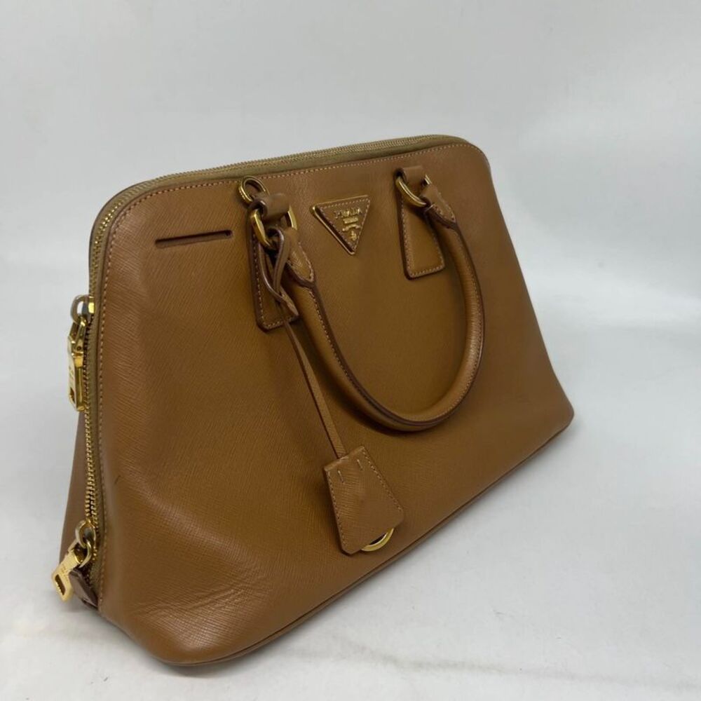 Prada Women Pre-Loved Bag Very Good Condition - Picture 3 of 9